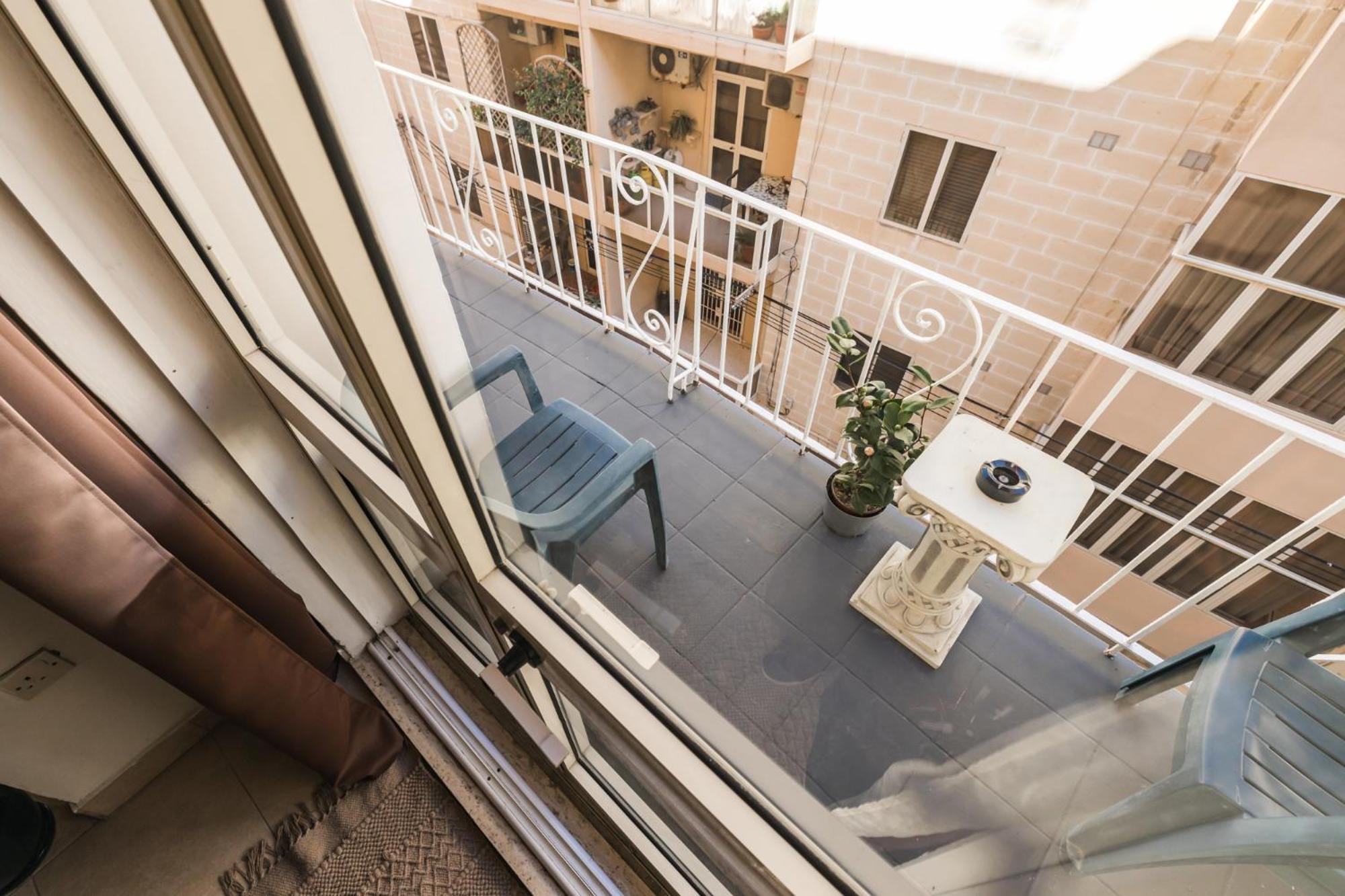 Sliema 3 Bedrooms Apartment 외부 사진